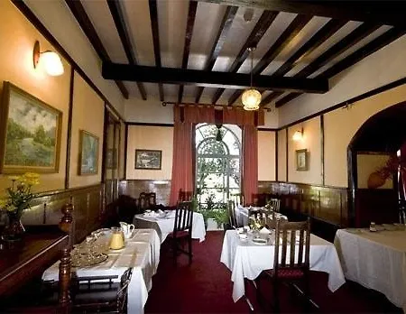 Guest house Coolcower House 2*