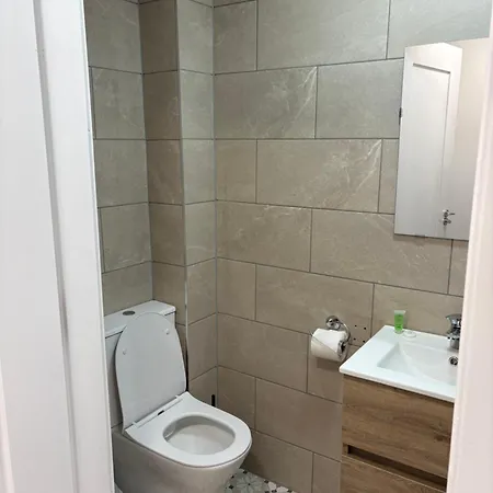 بيت ضيافة Coolcower House