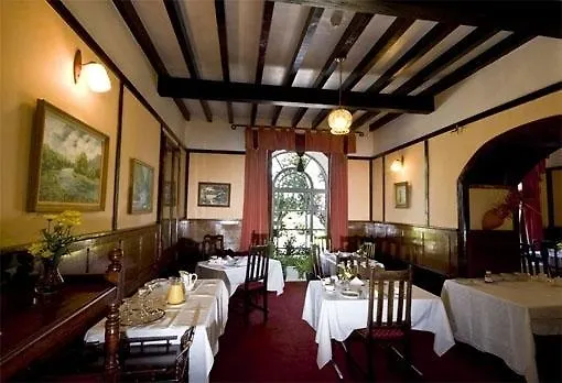 בית הארחה Coolcower House 3*