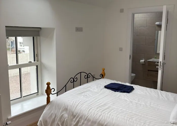 בית הארחה Coolcower House