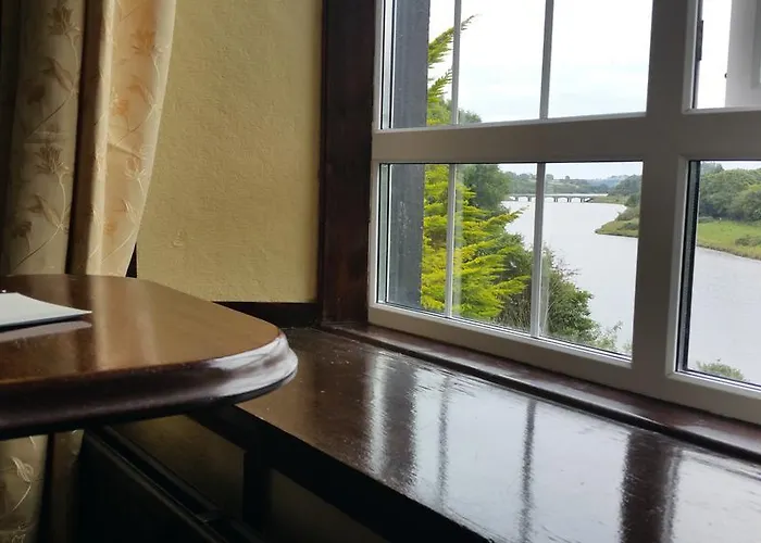 Coolcower House 마크룸